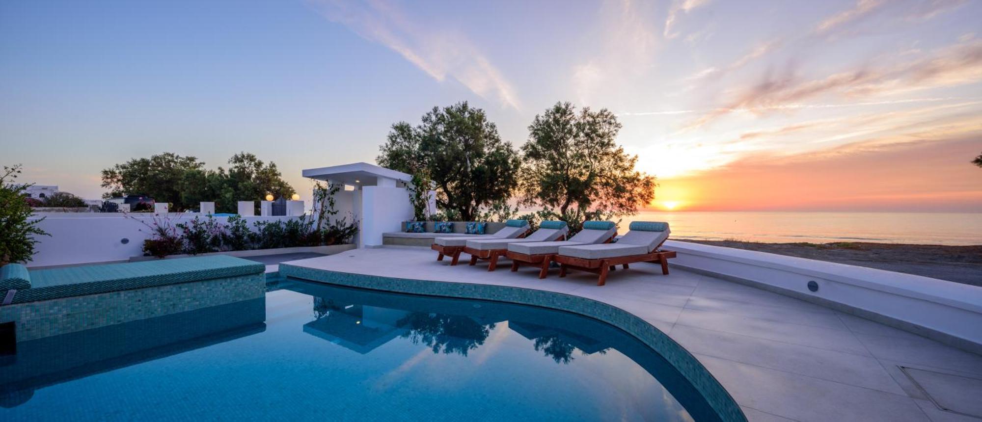 Nerea Seaside Villa Monolithos (Santorini)