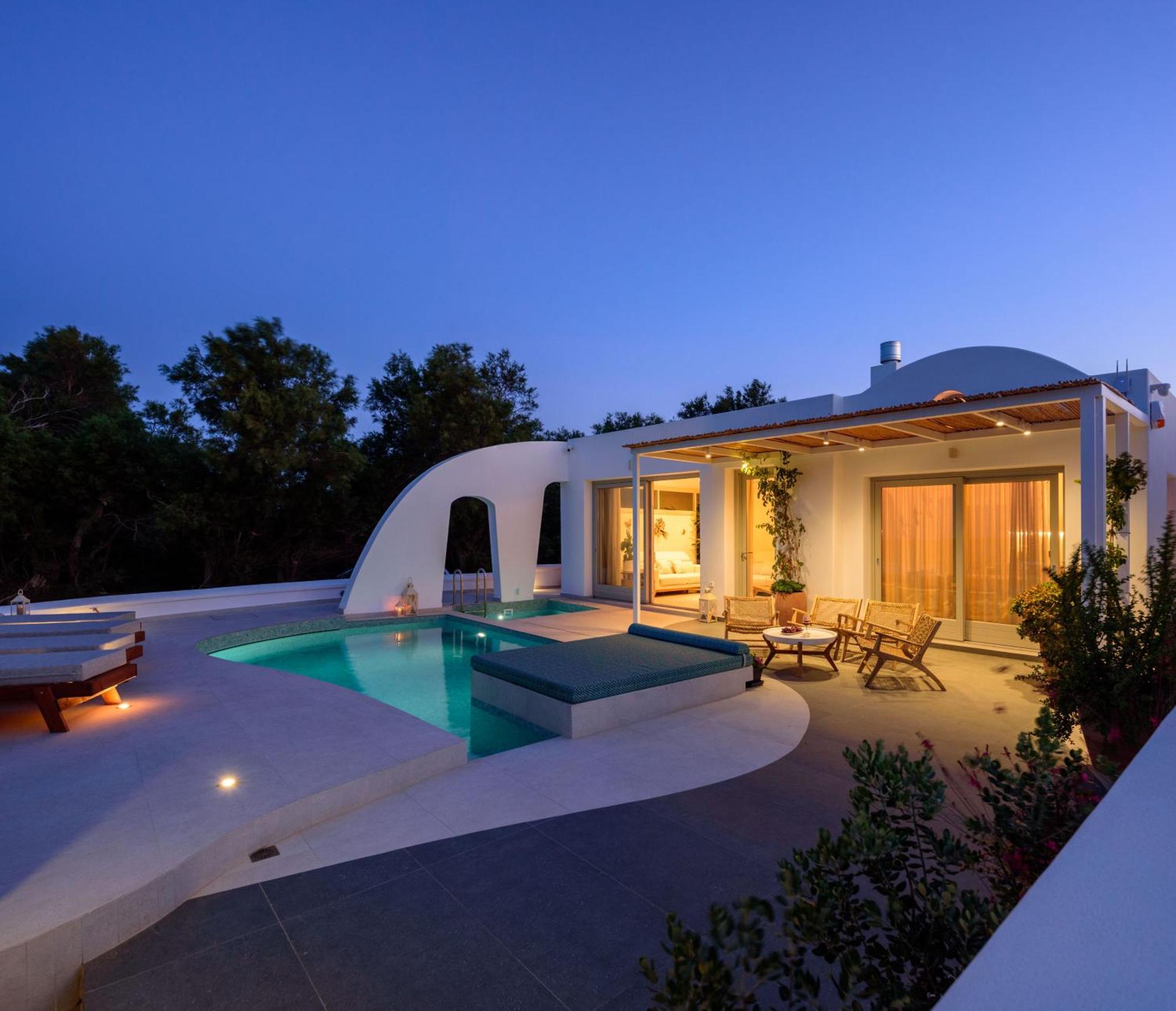 Nerea Seaside Villa *