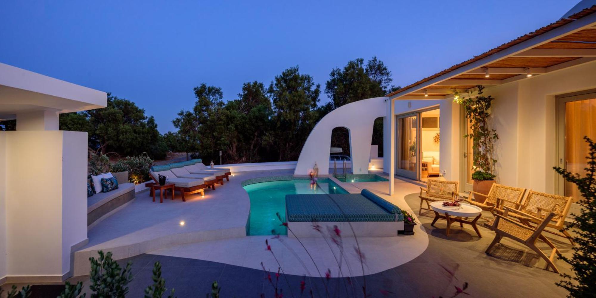 Nerea Seaside Villa *