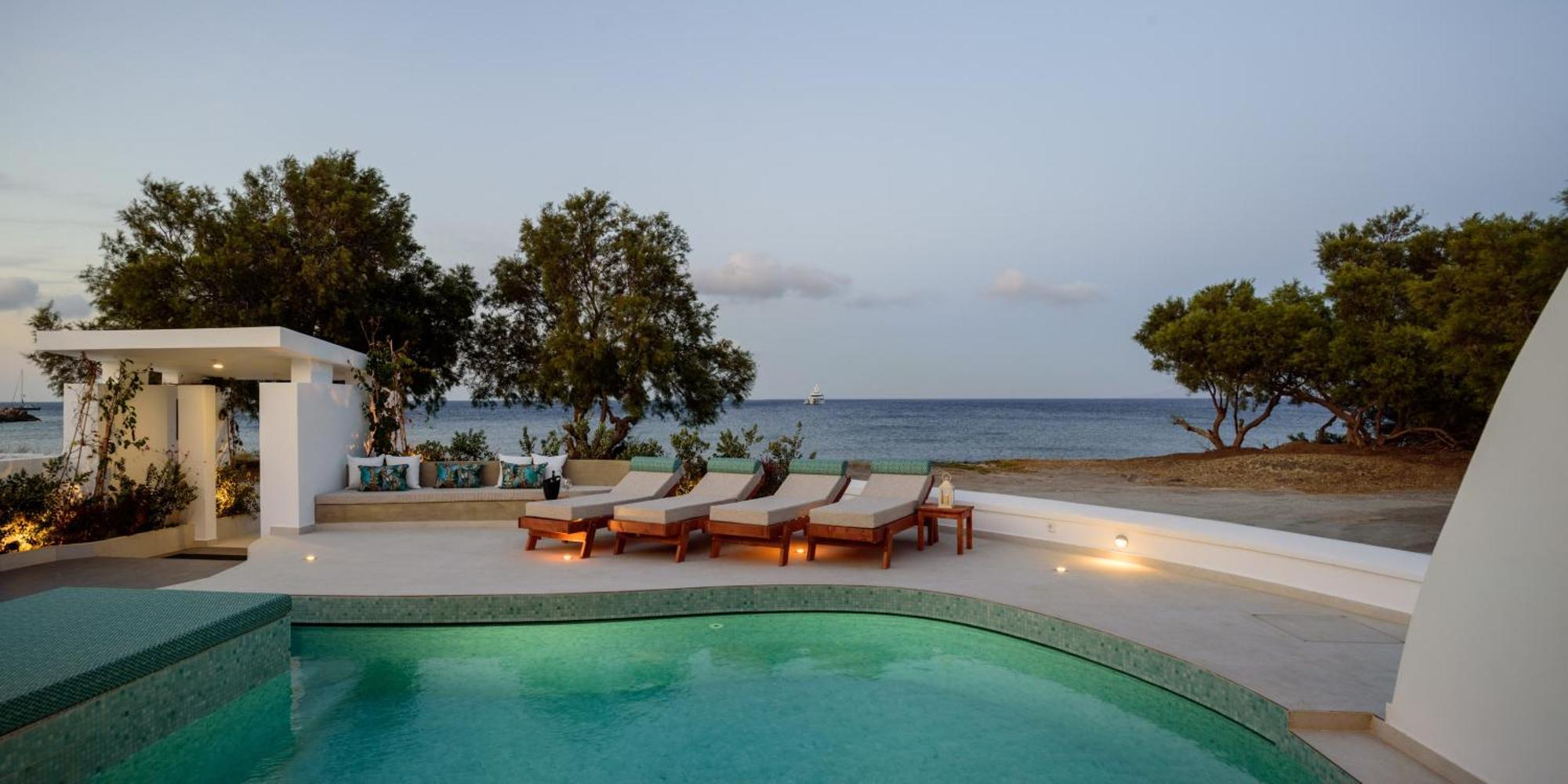 Nerea Seaside Villa Monolithos (Santorini)